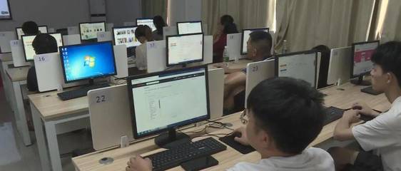 電商助農!我縣首屆農村電子商務培訓班開班